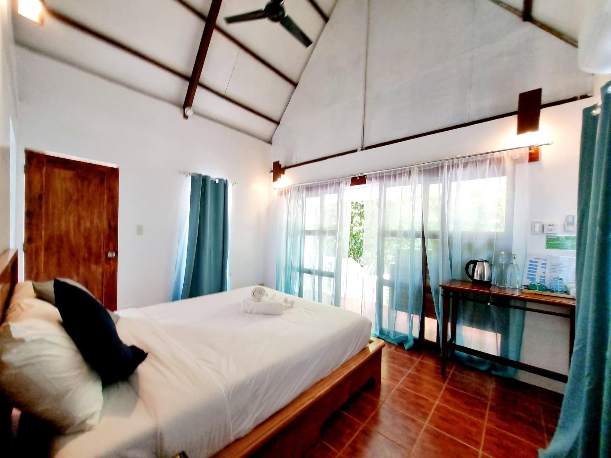 Casalay Boutique Villas & Dive Puerto Galera Luaran gambar