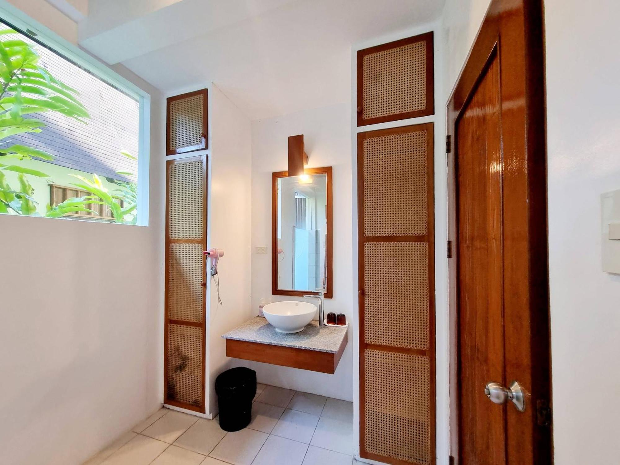 Casalay Boutique Villas & Dive Puerto Galera Bilik gambar